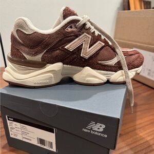 New Balance Burgundy and Beige Sneakers